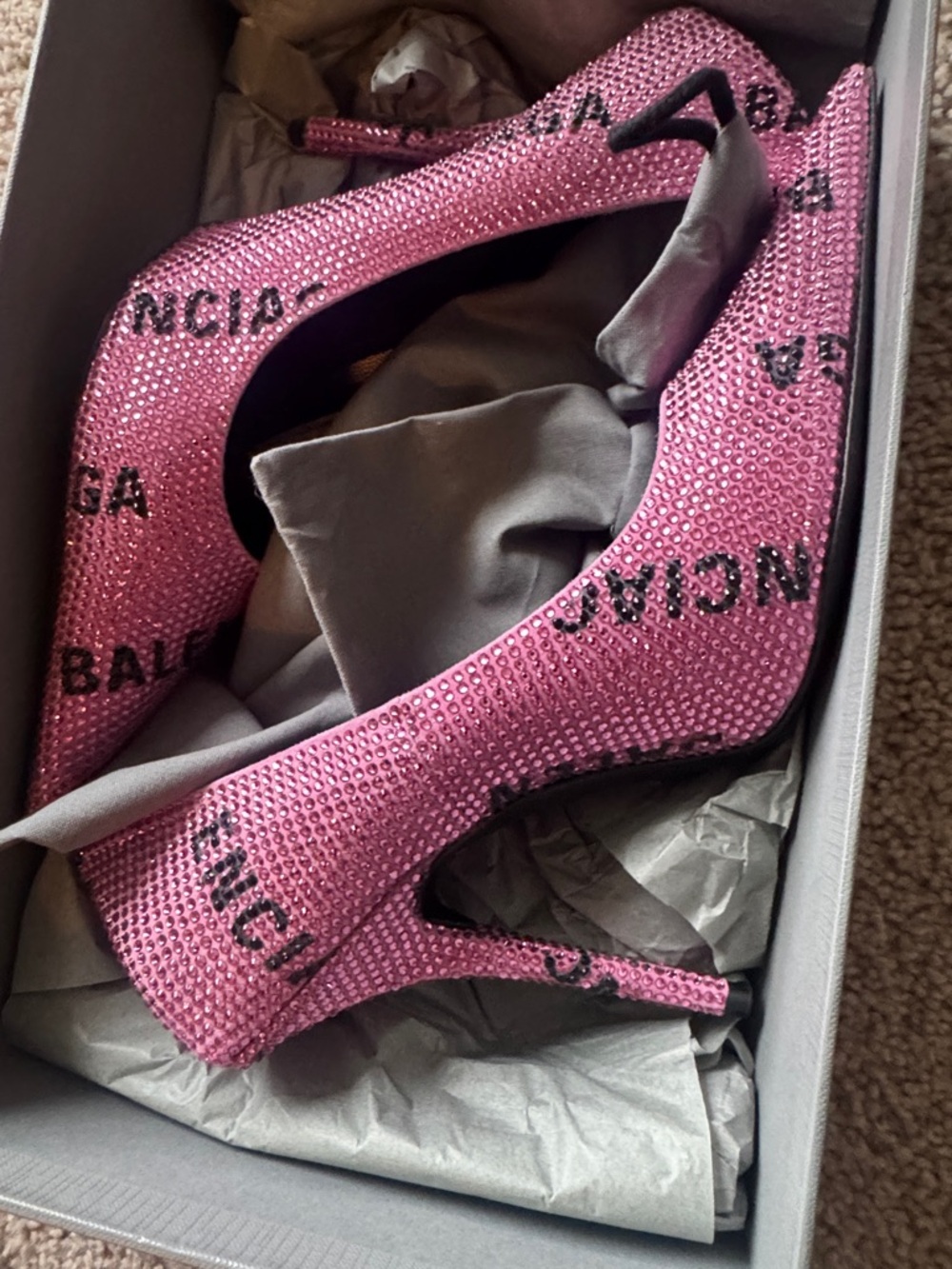 Balenciaga Pink Crystal-Embellished Pointed Toe Stiletto Pumps - Picture 6 of 9